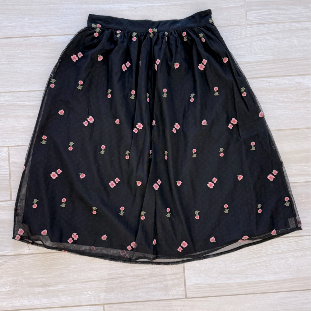 Loft black floral print skirt